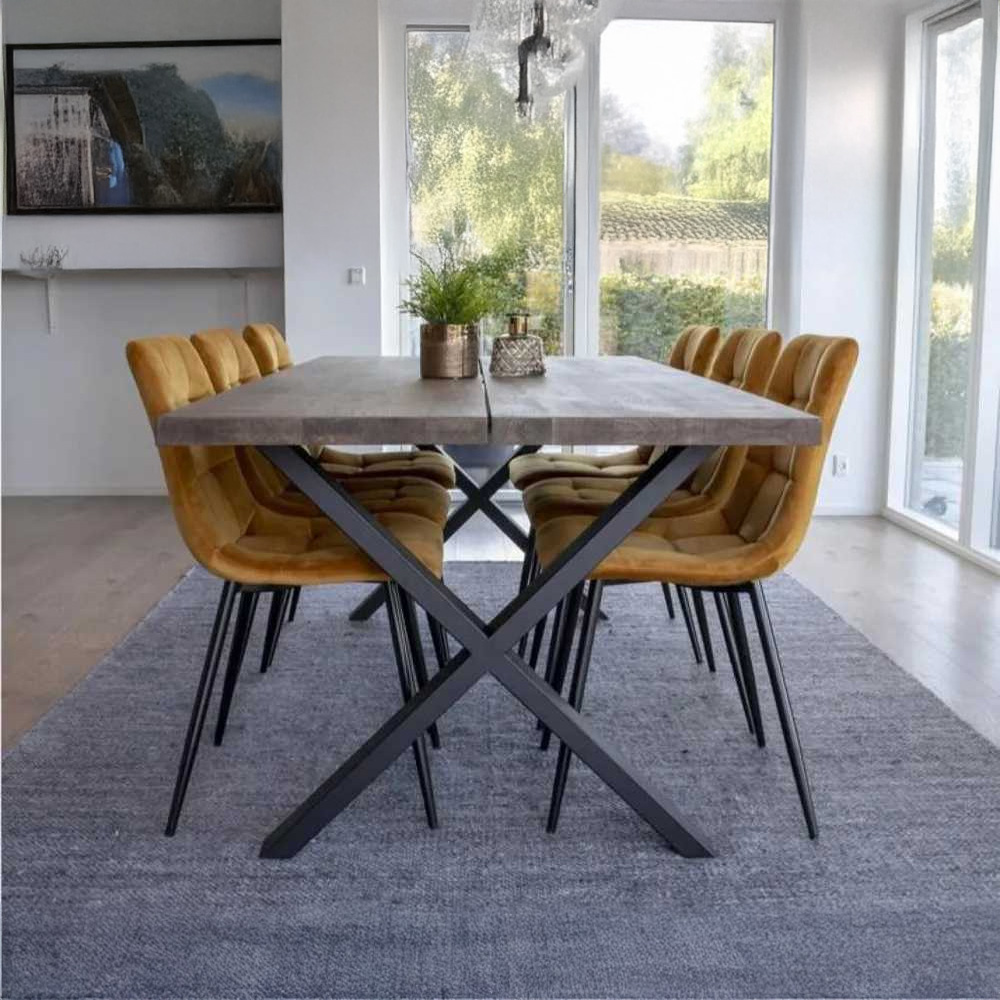 Pros and Cons of Oak Dining Tables: Is It the Right Choice for Your Home?